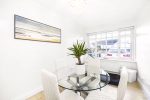 Dining Area- click for photo gallery